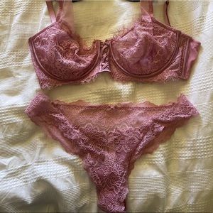 Victoria Secret lingerie set (bra and thong)